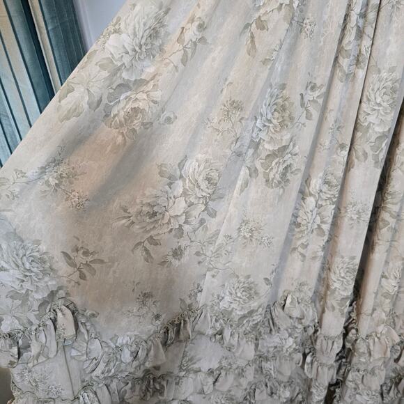 V. Chapman Sage Tapestry Carmella Long Sleeve Corset Chiffon Maxi Dress - Picture 8 of 15